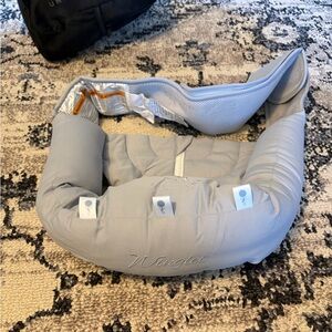 Unrattled Co Winglet Infant Pillow Seat